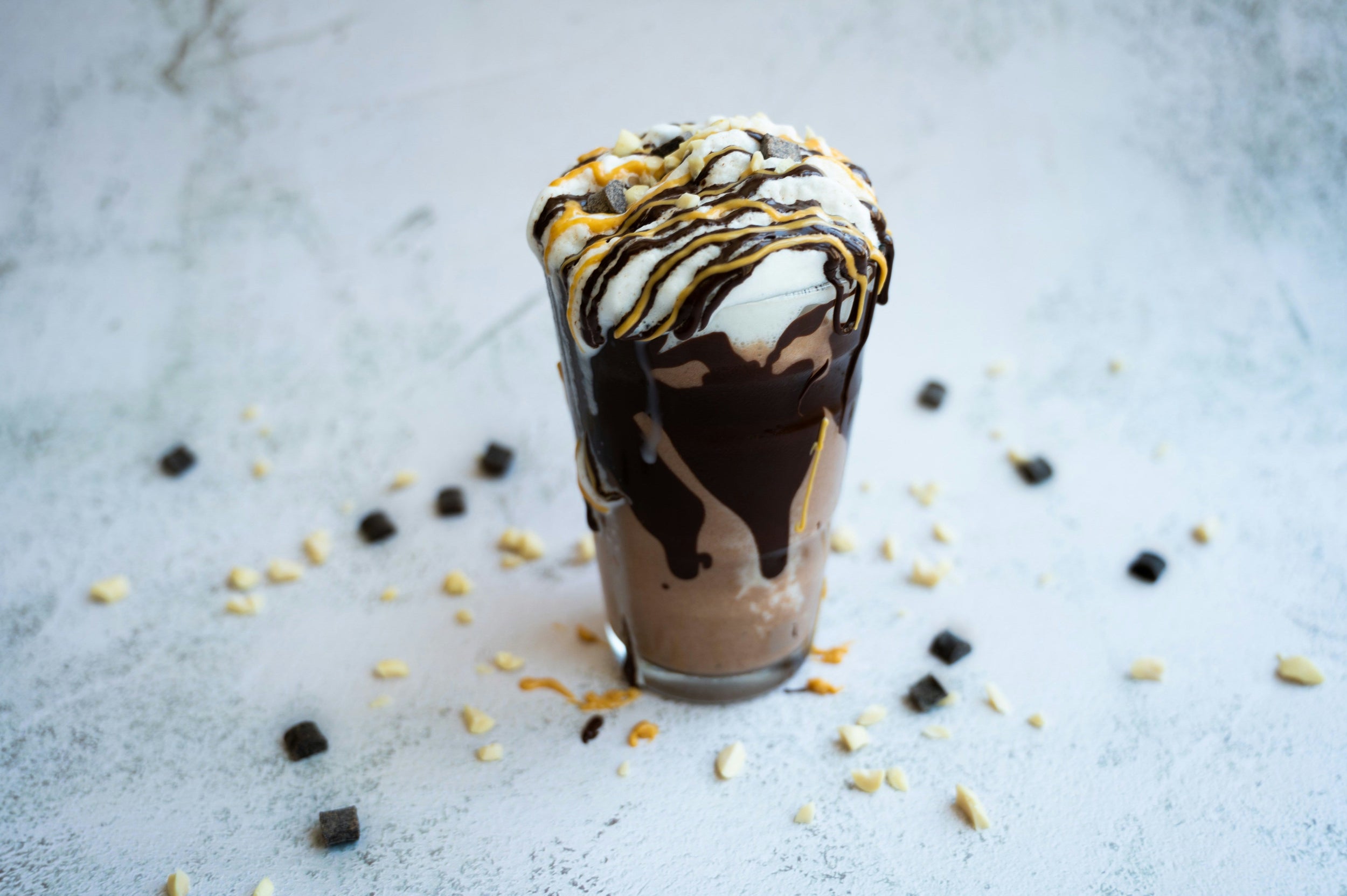 Chocolate Smoothie Recipe: How To Make It Fast, Easy & High in Protein?